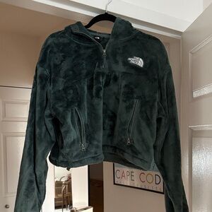 The North Face Women's Dark Green Teddy Pullover